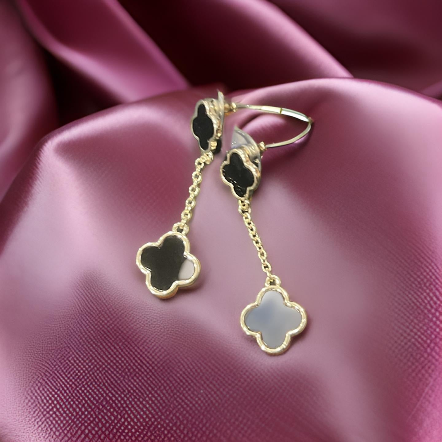 Love Me Clover Black Earrings